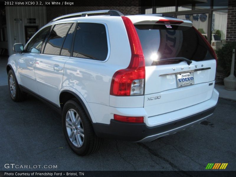 Ice White / Beige 2012 Volvo XC90 3.2