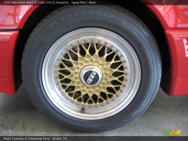 Custom Wheels of 1991 SL Class 300 SL Roadster