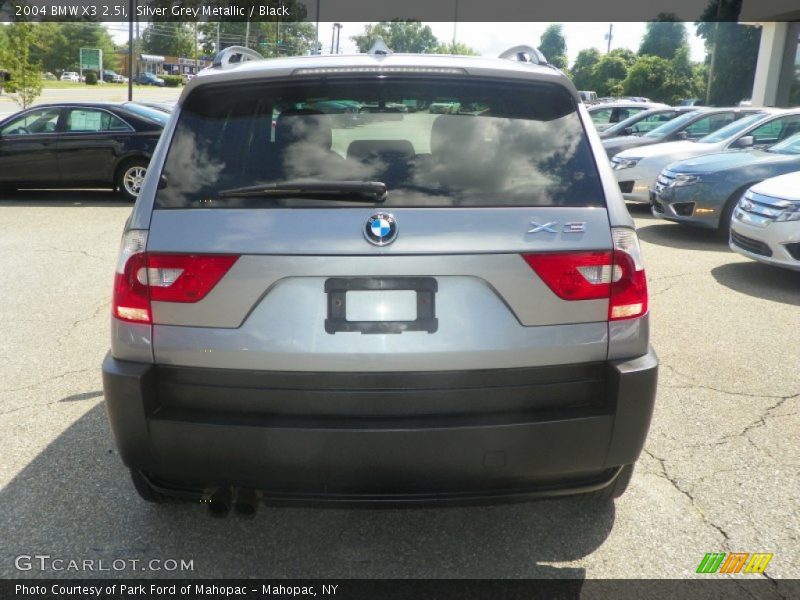 Silver Grey Metallic / Black 2004 BMW X3 2.5i