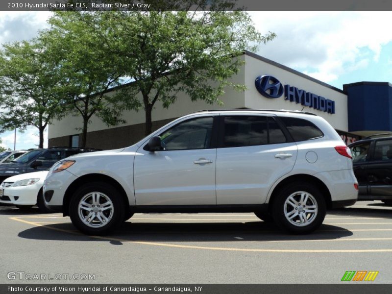 Radiant Silver / Gray 2010 Hyundai Santa Fe GLS