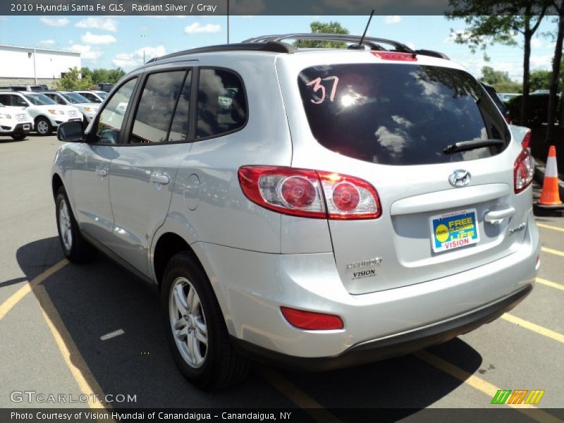 Radiant Silver / Gray 2010 Hyundai Santa Fe GLS