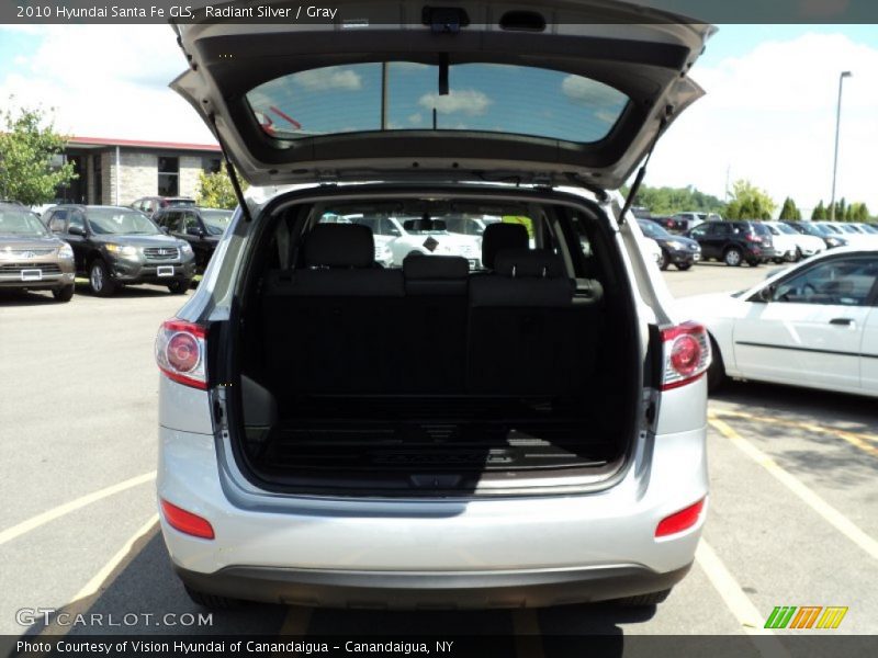 Radiant Silver / Gray 2010 Hyundai Santa Fe GLS