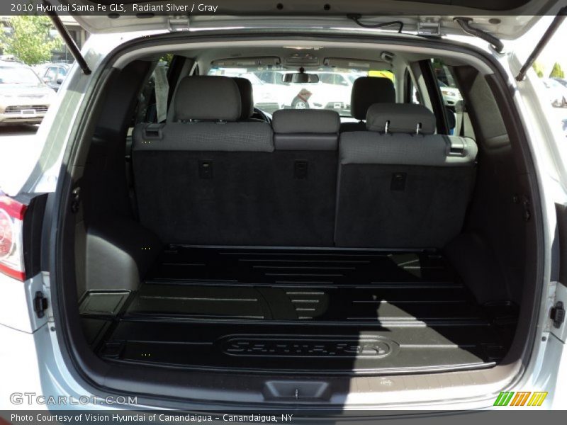 Radiant Silver / Gray 2010 Hyundai Santa Fe GLS