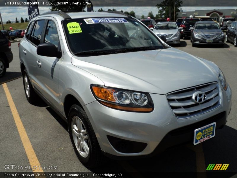 Radiant Silver / Gray 2010 Hyundai Santa Fe GLS
