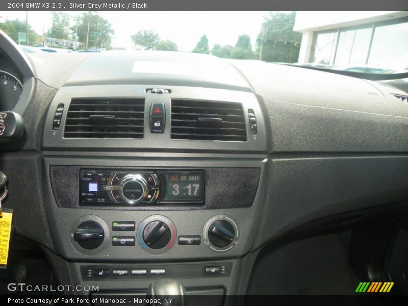 Silver Grey Metallic / Black 2004 BMW X3 2.5i