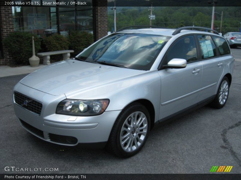 Silver Metallic / Off-Black 2005 Volvo V50 T5