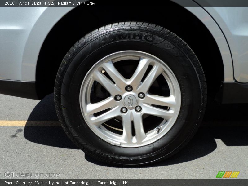 Radiant Silver / Gray 2010 Hyundai Santa Fe GLS