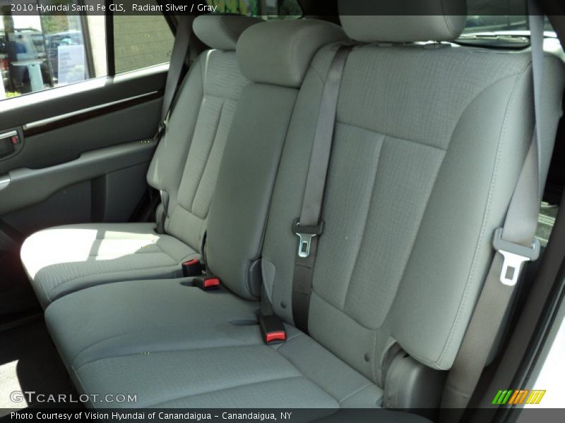 Radiant Silver / Gray 2010 Hyundai Santa Fe GLS