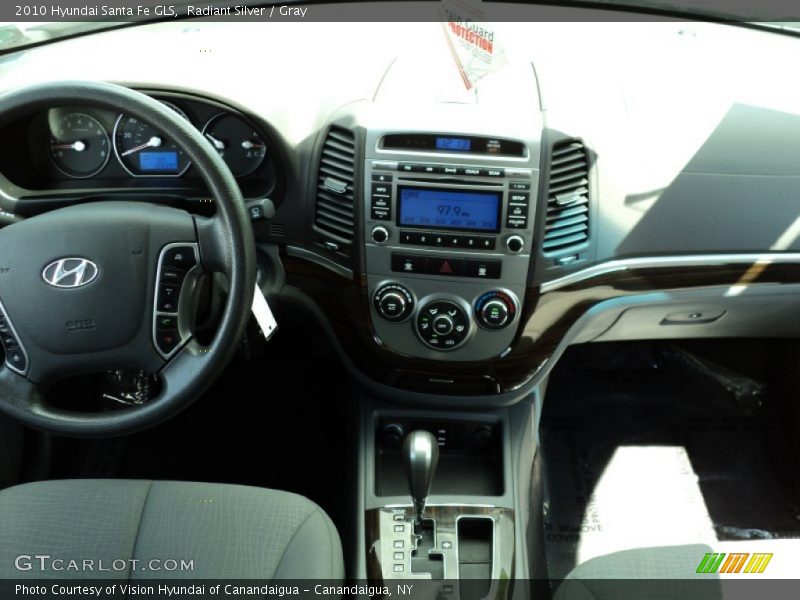 Radiant Silver / Gray 2010 Hyundai Santa Fe GLS