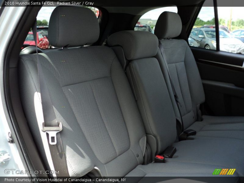 Radiant Silver / Gray 2010 Hyundai Santa Fe GLS
