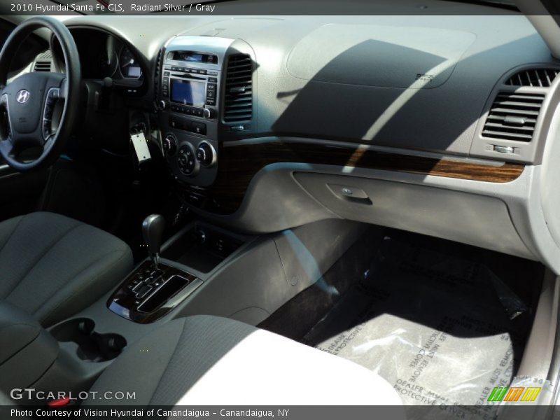 Radiant Silver / Gray 2010 Hyundai Santa Fe GLS