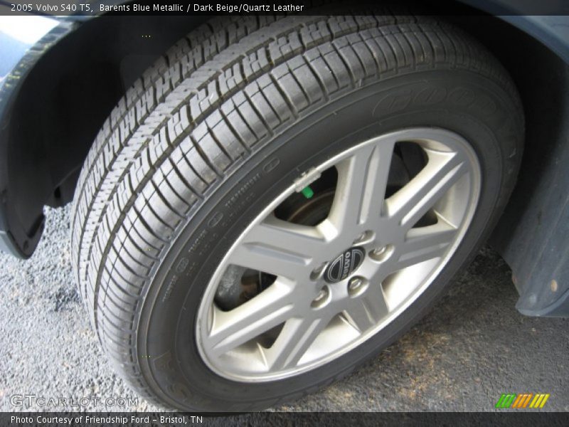 Barents Blue Metallic / Dark Beige/Quartz Leather 2005 Volvo S40 T5