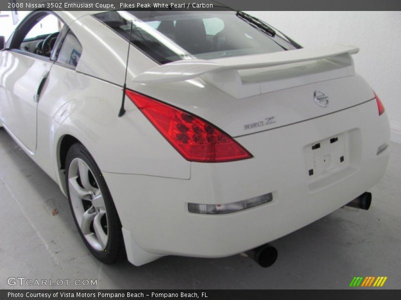 Pikes Peak White Pearl / Carbon 2008 Nissan 350Z Enthusiast Coupe