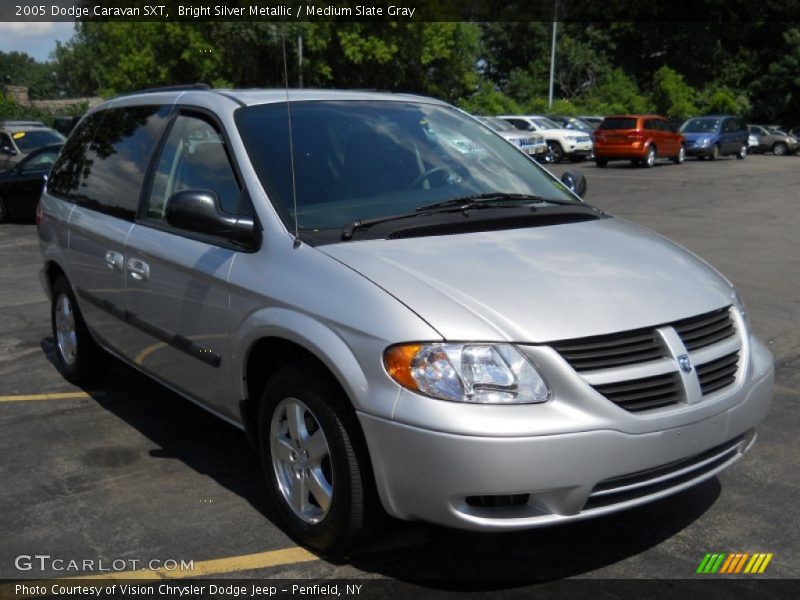 Bright Silver Metallic / Medium Slate Gray 2005 Dodge Caravan SXT