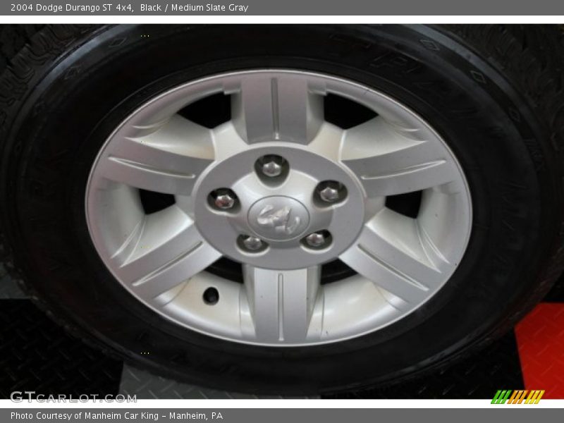  2004 Durango ST 4x4 Wheel