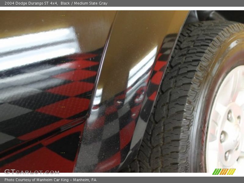 Black / Medium Slate Gray 2004 Dodge Durango ST 4x4