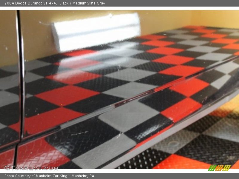 Black / Medium Slate Gray 2004 Dodge Durango ST 4x4