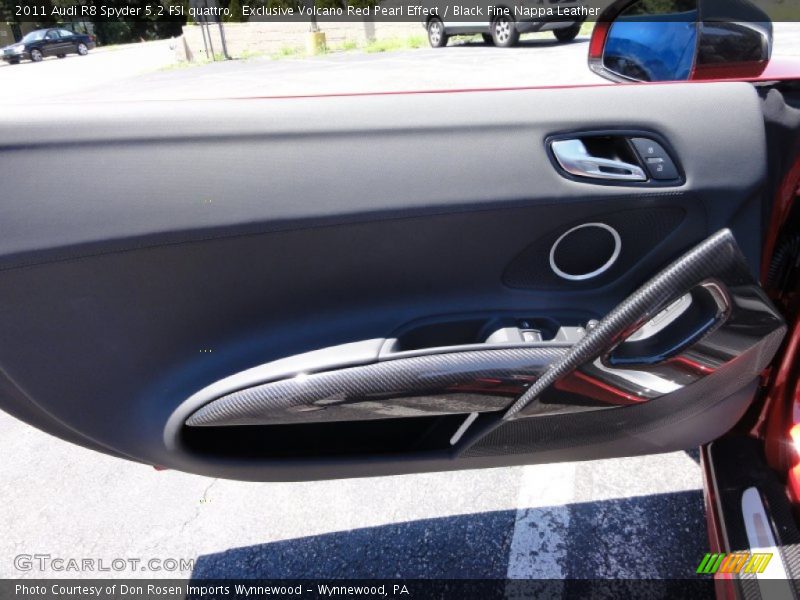 Exclusive Volcano Red Pearl Effect / Black Fine Nappa Leather 2011 Audi R8 Spyder 5.2 FSI quattro