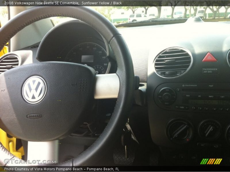 Sunflower Yellow / Black 2008 Volkswagen New Beetle SE Convertible