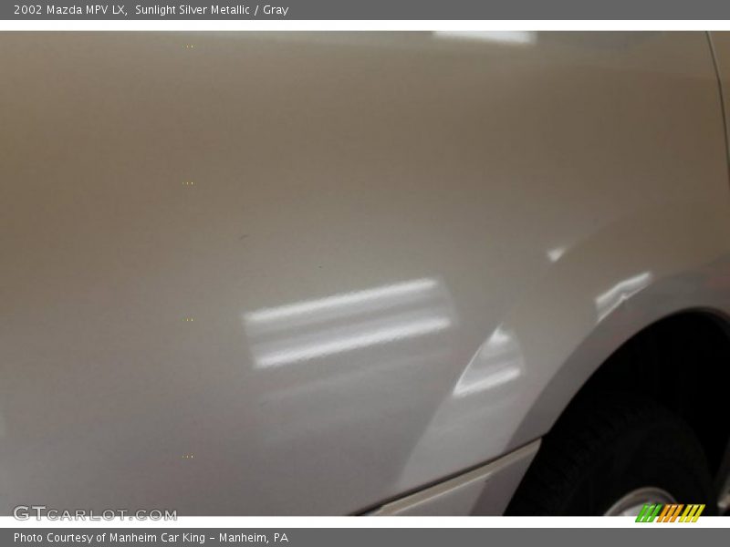Sunlight Silver Metallic / Gray 2002 Mazda MPV LX