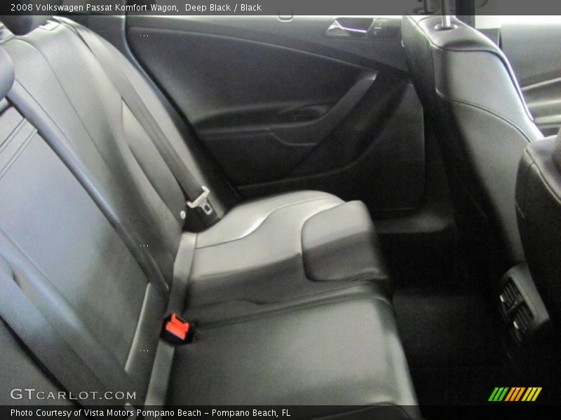 Deep Black / Black 2008 Volkswagen Passat Komfort Wagon