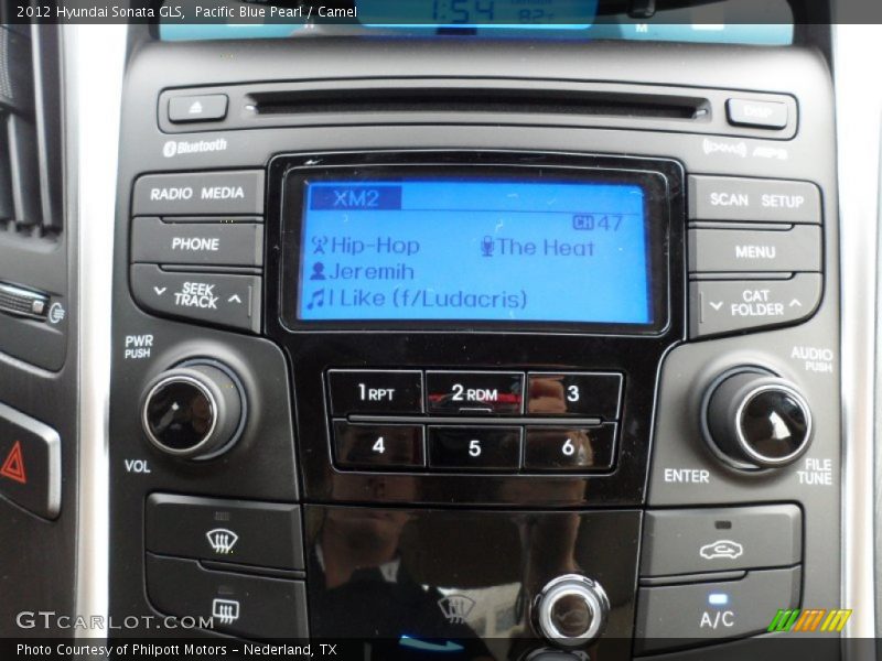 Controls of 2012 Sonata GLS