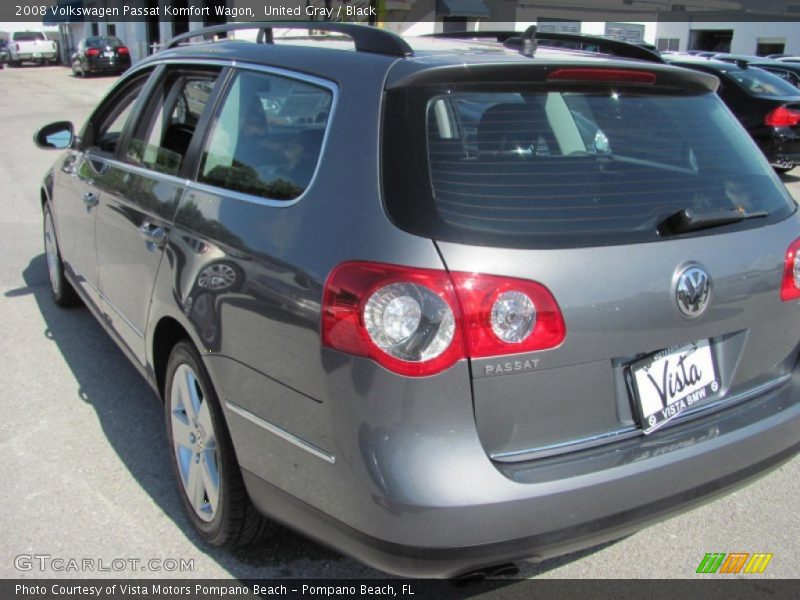 United Gray / Black 2008 Volkswagen Passat Komfort Wagon