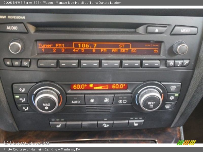 Controls of 2008 3 Series 328xi Wagon