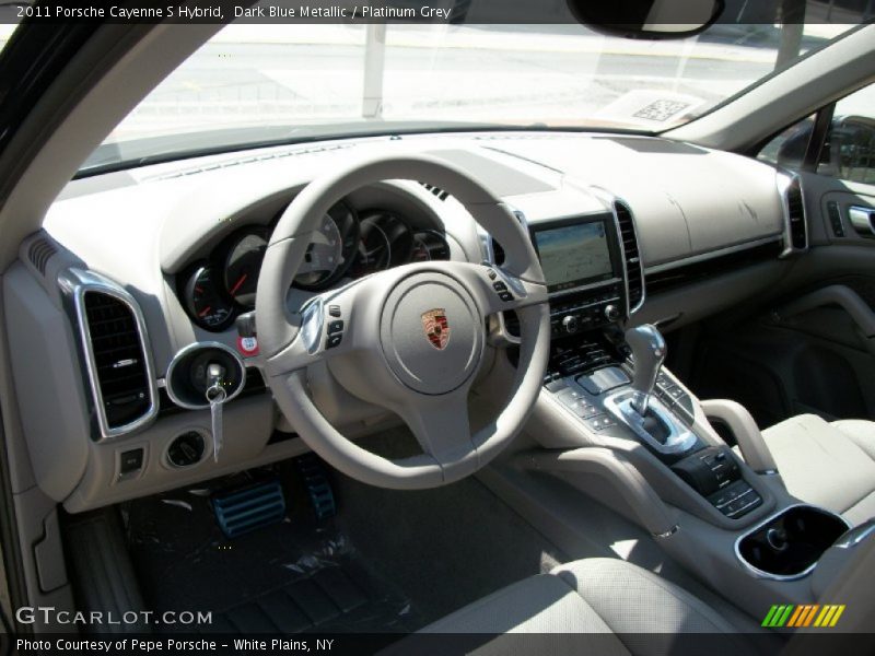  2011 Cayenne S Hybrid Platinum Grey Interior