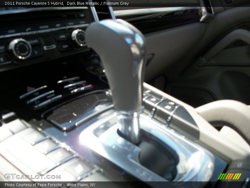 Dark Blue Metallic / Platinum Grey 2011 Porsche Cayenne S Hybrid