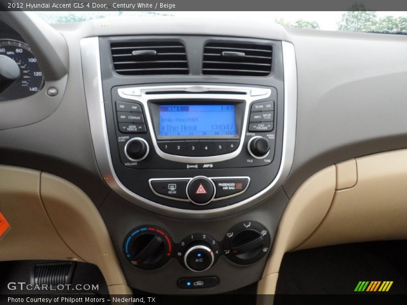 Controls of 2012 Accent GLS 4 Door