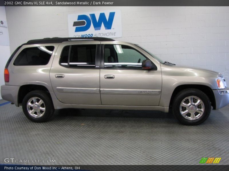 Sandalwood Metallic / Dark Pewter 2002 GMC Envoy XL SLE 4x4