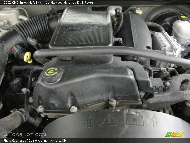 Sandalwood Metallic / Dark Pewter 2002 GMC Envoy XL SLE 4x4