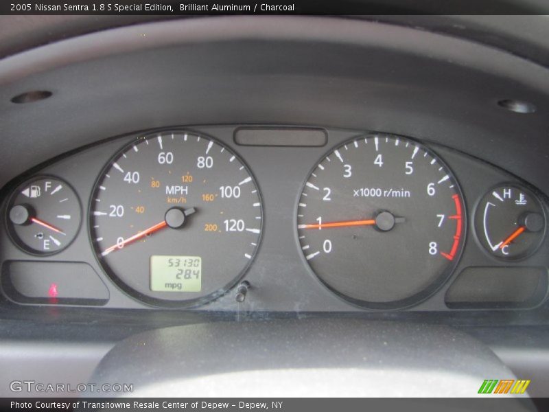 Brilliant Aluminum / Charcoal 2005 Nissan Sentra 1.8 S Special Edition