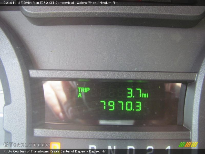 Oxford White / Medium Flint 2010 Ford E Series Van E250 XLT Commericial