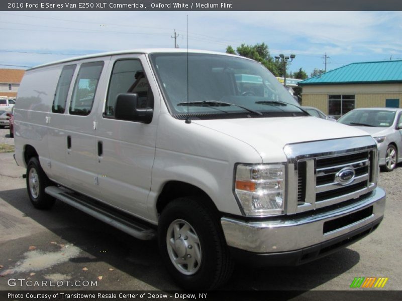 Oxford White / Medium Flint 2010 Ford E Series Van E250 XLT Commericial