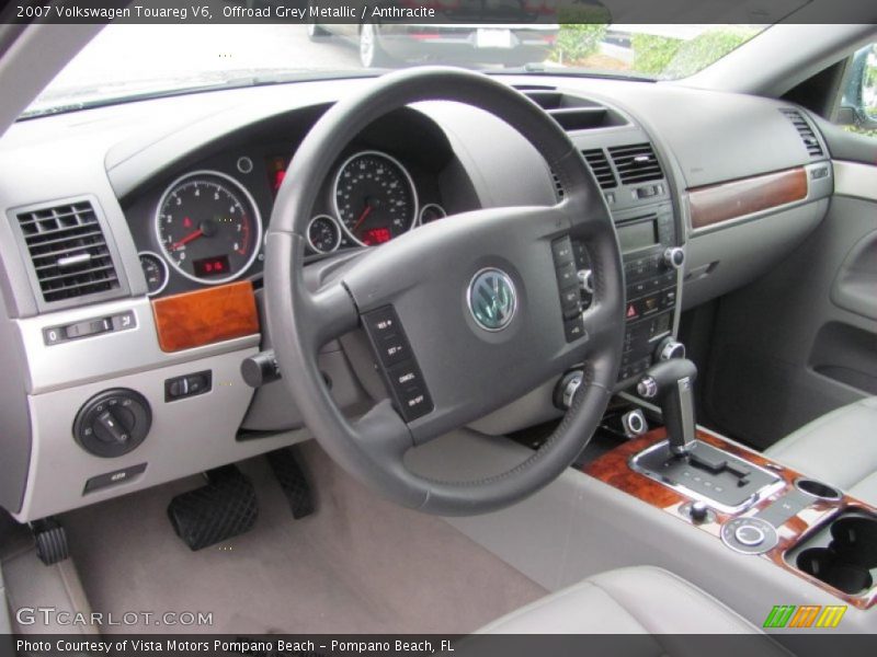 Offroad Grey Metallic / Anthracite 2007 Volkswagen Touareg V6