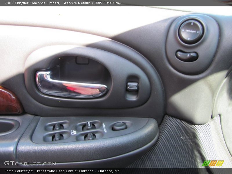 Graphite Metallic / Dark Slate Gray 2003 Chrysler Concorde Limited