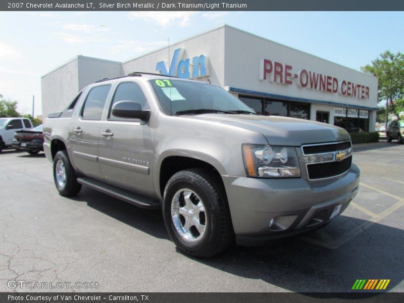 Silver Birch Metallic / Dark Titanium/Light Titanium 2007 Chevrolet Avalanche LT