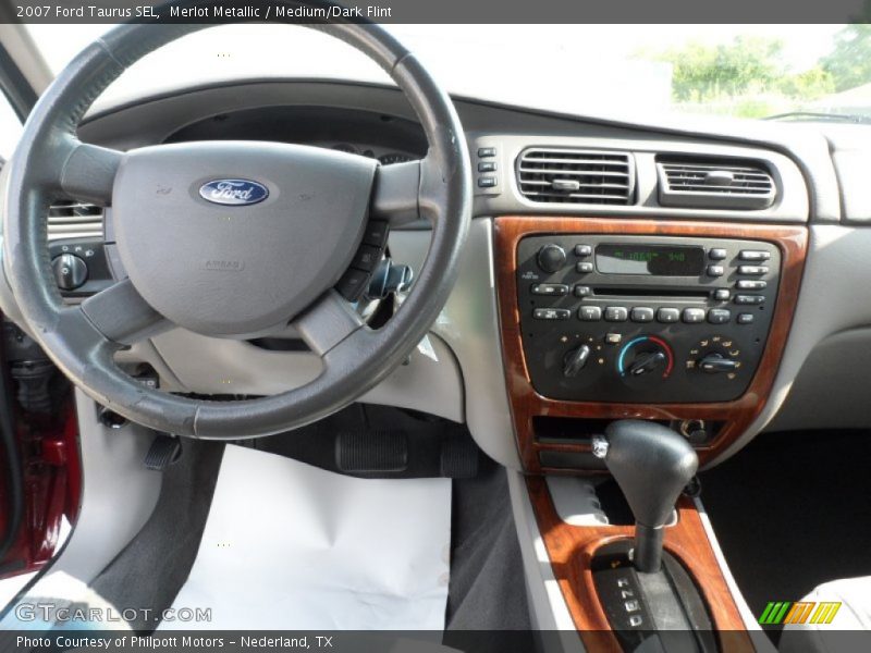 Merlot Metallic / Medium/Dark Flint 2007 Ford Taurus SEL