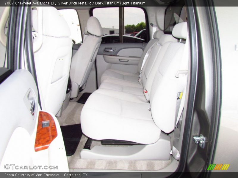 Silver Birch Metallic / Dark Titanium/Light Titanium 2007 Chevrolet Avalanche LT