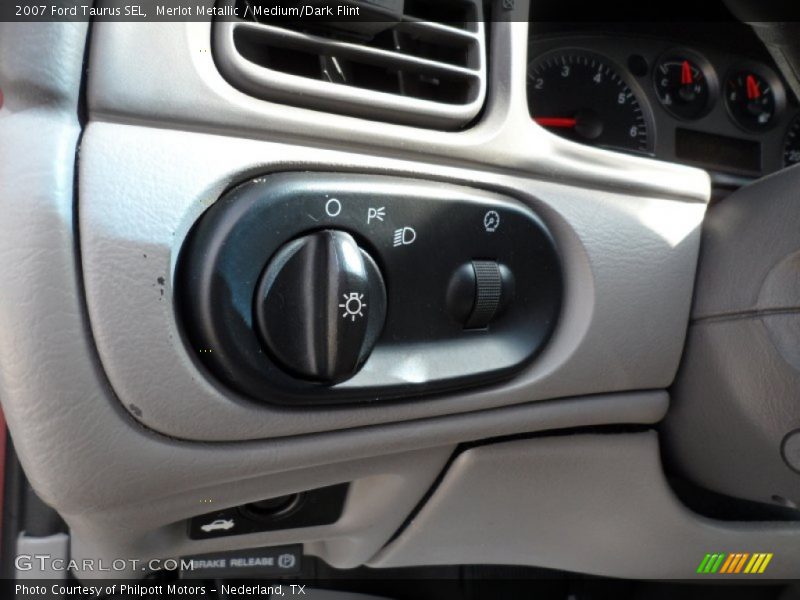 Merlot Metallic / Medium/Dark Flint 2007 Ford Taurus SEL