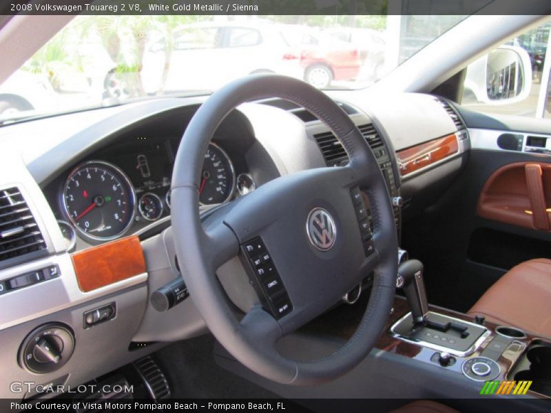 Dashboard of 2008 Touareg 2 V8