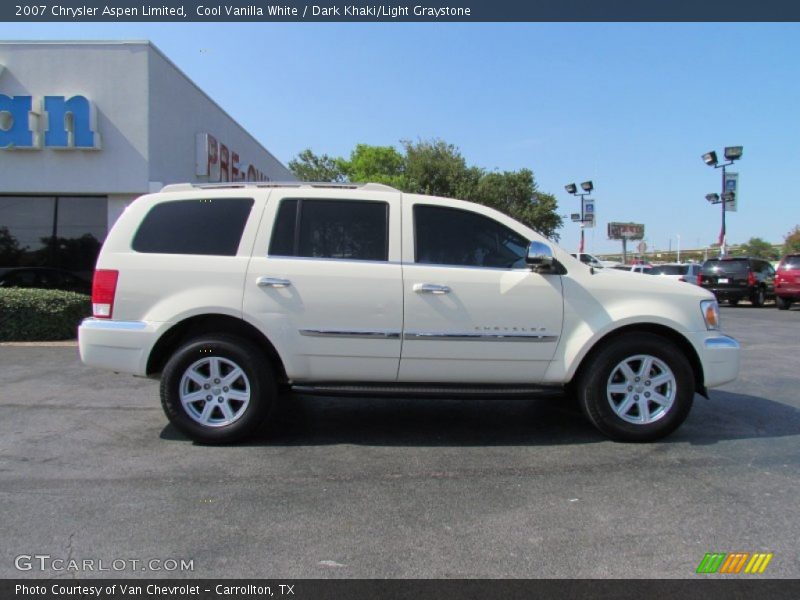 Cool Vanilla White / Dark Khaki/Light Graystone 2007 Chrysler Aspen Limited