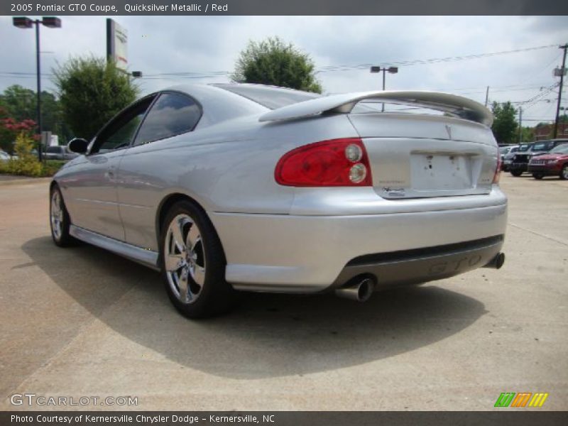 Quicksilver Metallic / Red 2005 Pontiac GTO Coupe