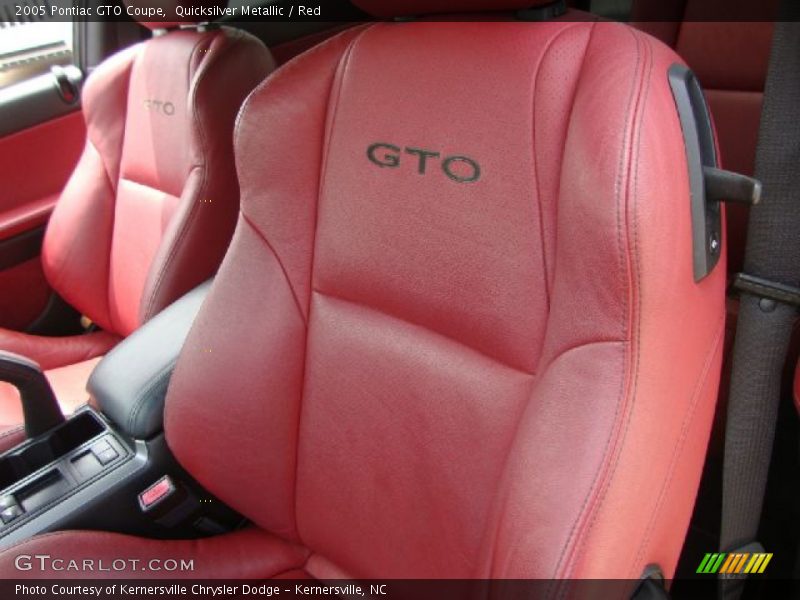  2005 GTO Coupe Red Interior