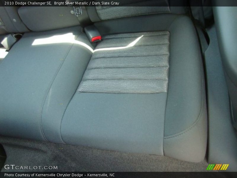Bright Silver Metallic / Dark Slate Gray 2010 Dodge Challenger SE