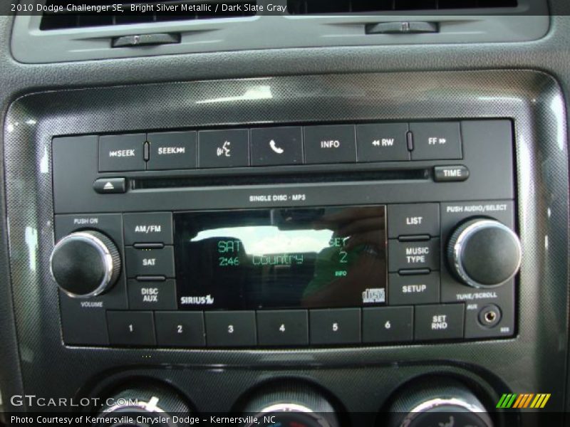 Bright Silver Metallic / Dark Slate Gray 2010 Dodge Challenger SE