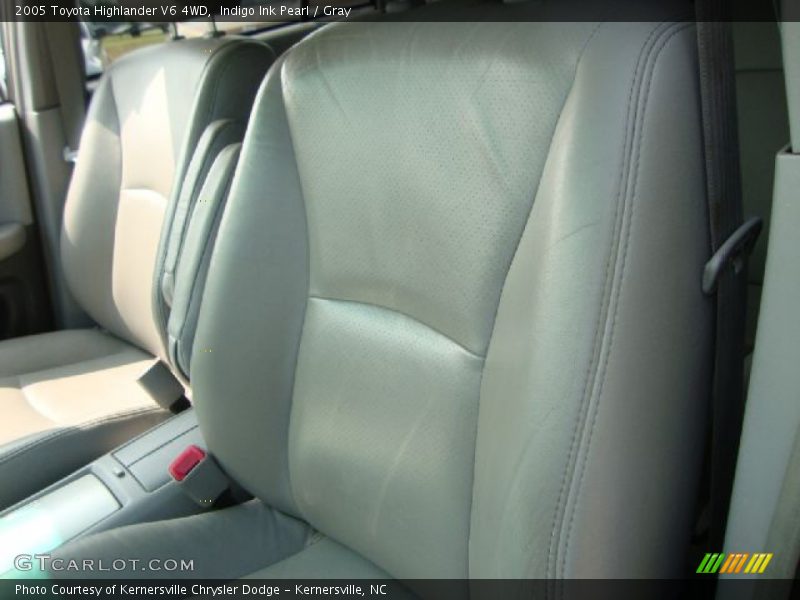 Indigo Ink Pearl / Gray 2005 Toyota Highlander V6 4WD