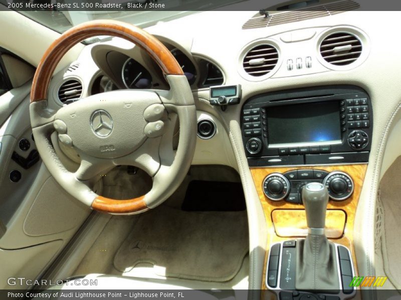 Dashboard of 2005 SL 500 Roadster